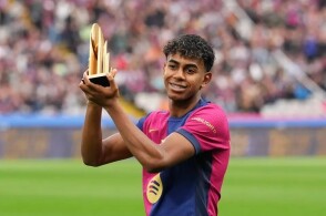 比赛集锦：克雷莫内塞1-3罗马