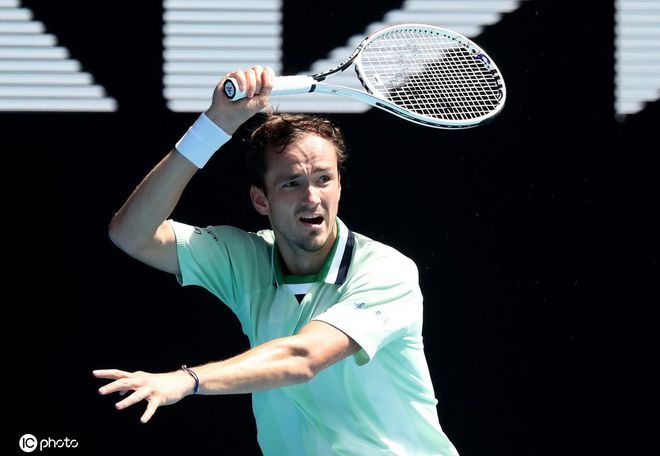 奏一首曲子 奏一首曲子