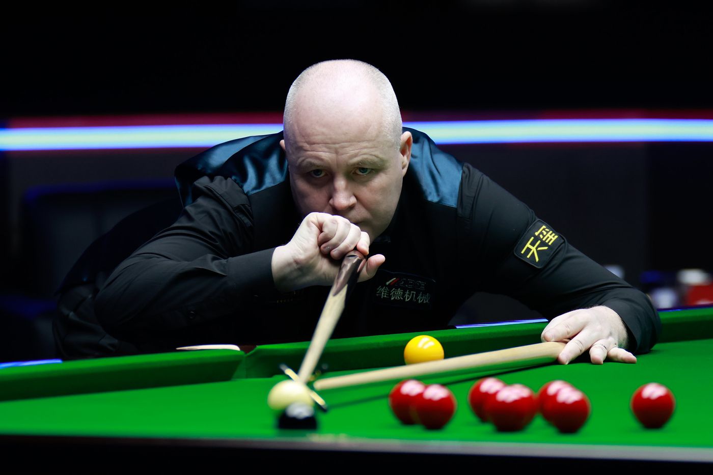 并迅速吸收 并迅速吸收