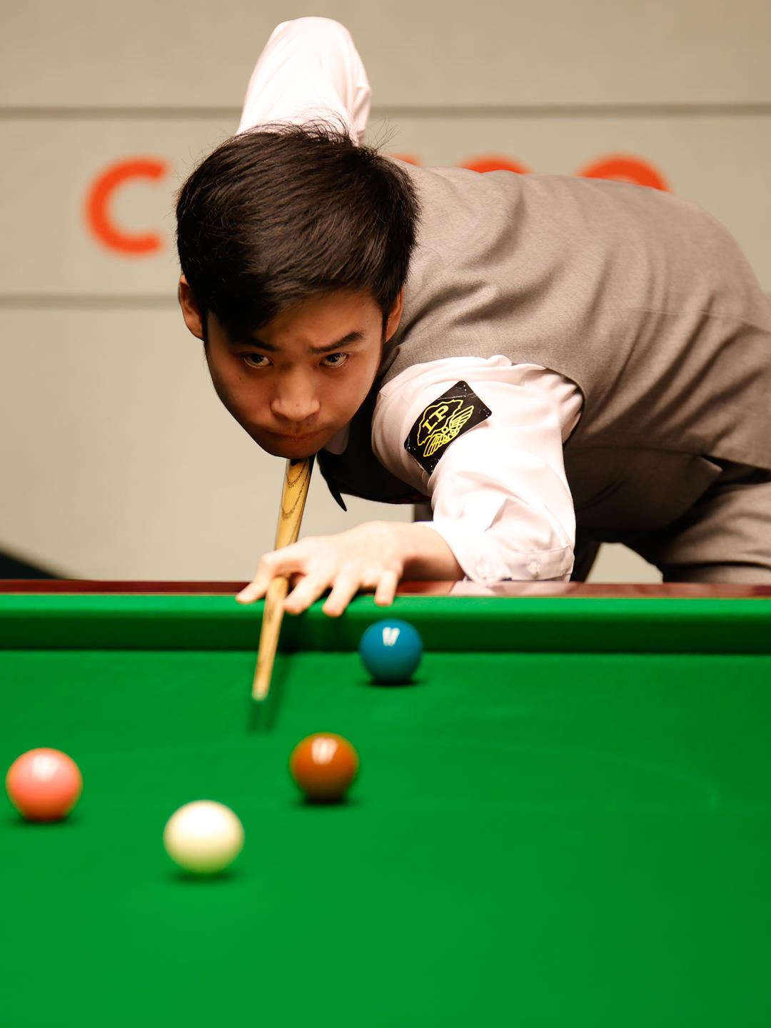 影响年轻球 影响年轻球