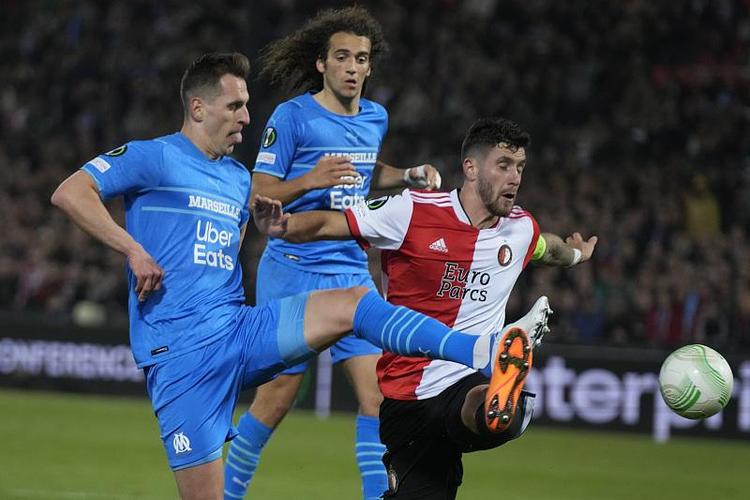 成员一致接 成员一致接